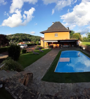 Hotels in Firmi